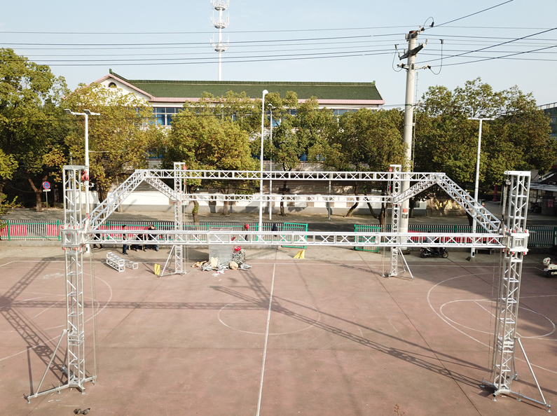 aluminum truss